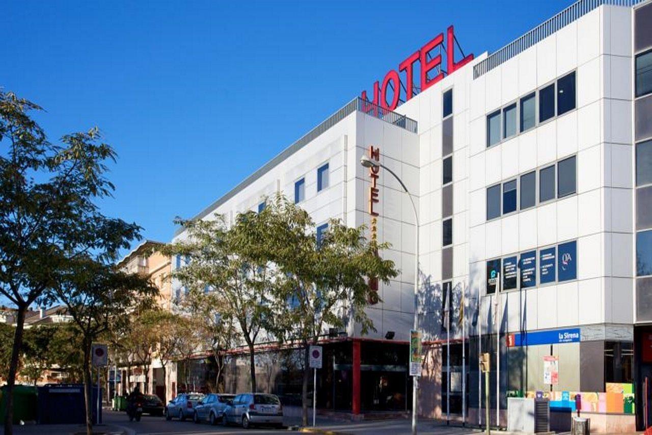 Hotel Domo Vilafranca del Penedès Extérieur photo